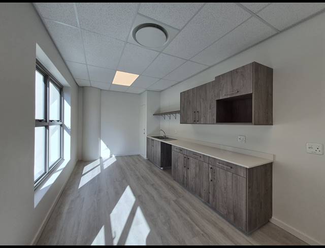 316M² OFFICE TO LET IN ROSEBANK